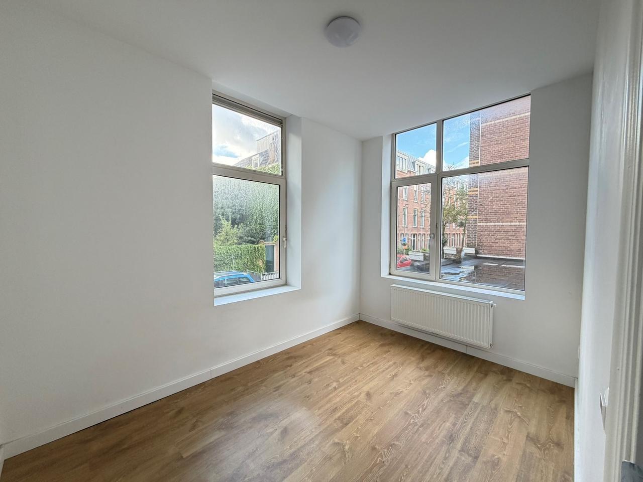 129 m² and five bedrooms in Rotterdam North - Image 33