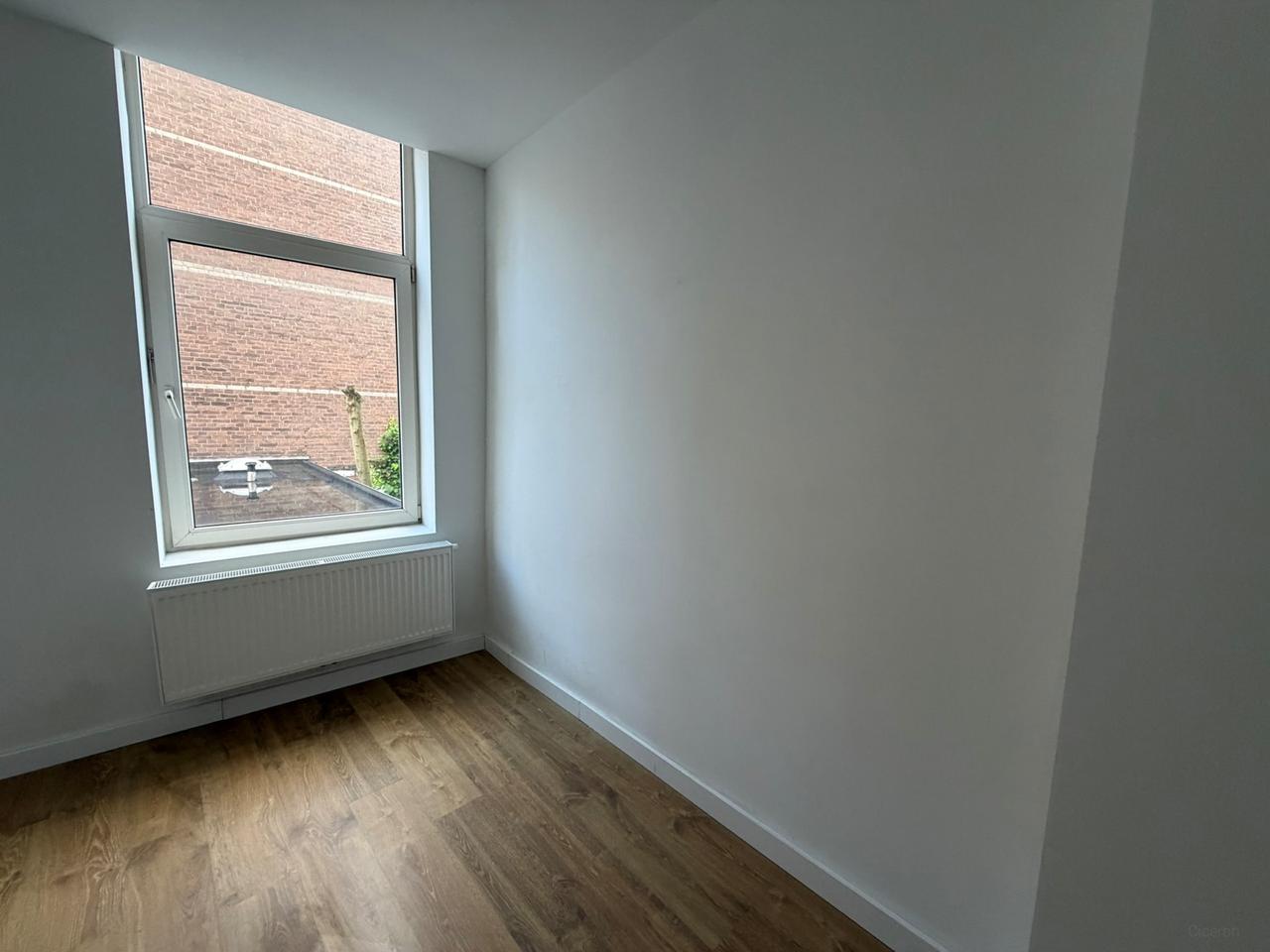 129 m² and five bedrooms in Rotterdam North - Image 36