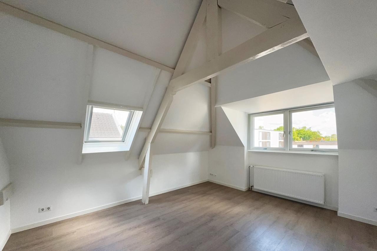 110 m² en twee balkons in hartje Hilversum - Afbeelding 13