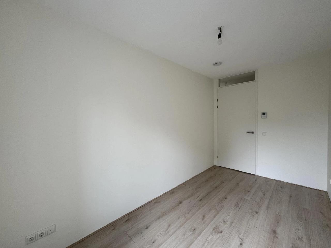 74 m² with private parking in Reviusbuurt - Image 14