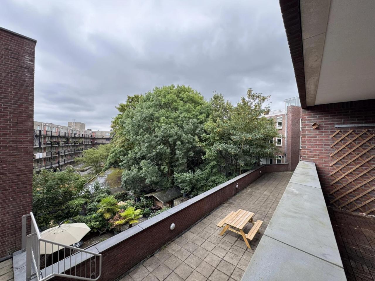 For Rent on Vierambachtsstraat, Rotterdam - Image 19