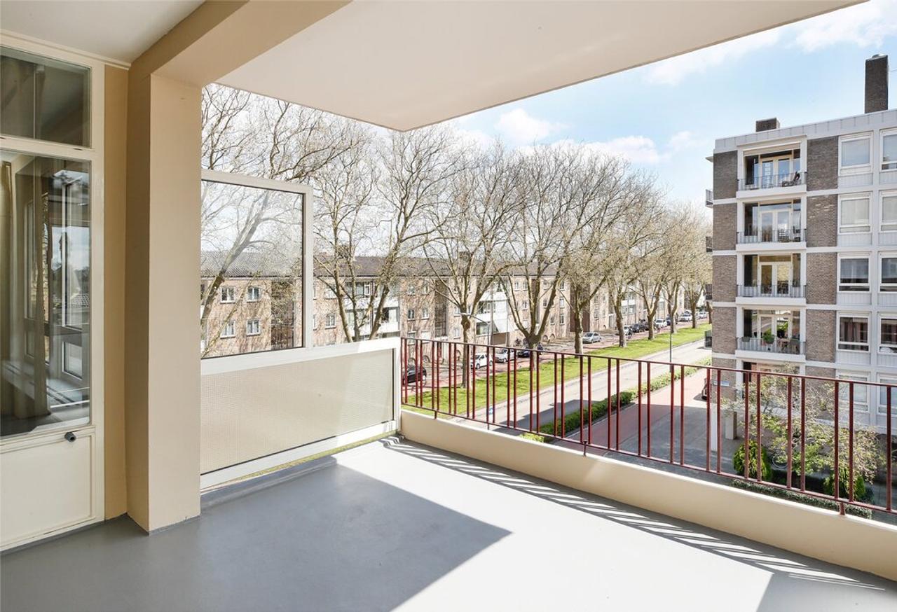 96 m² met drie kamers en zonnige balkons - Afbeelding 5