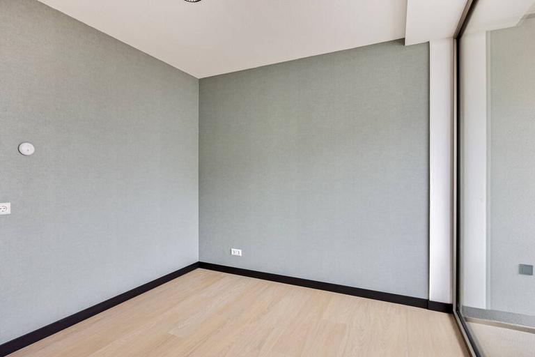 A+ apartment with balcony near Leiden Central - Image 11