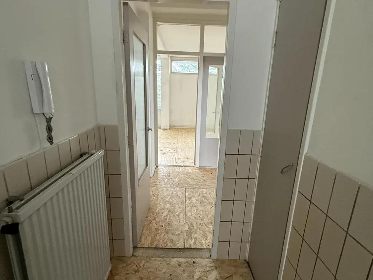 63 m² with balcony at Zuidplein - Image 3