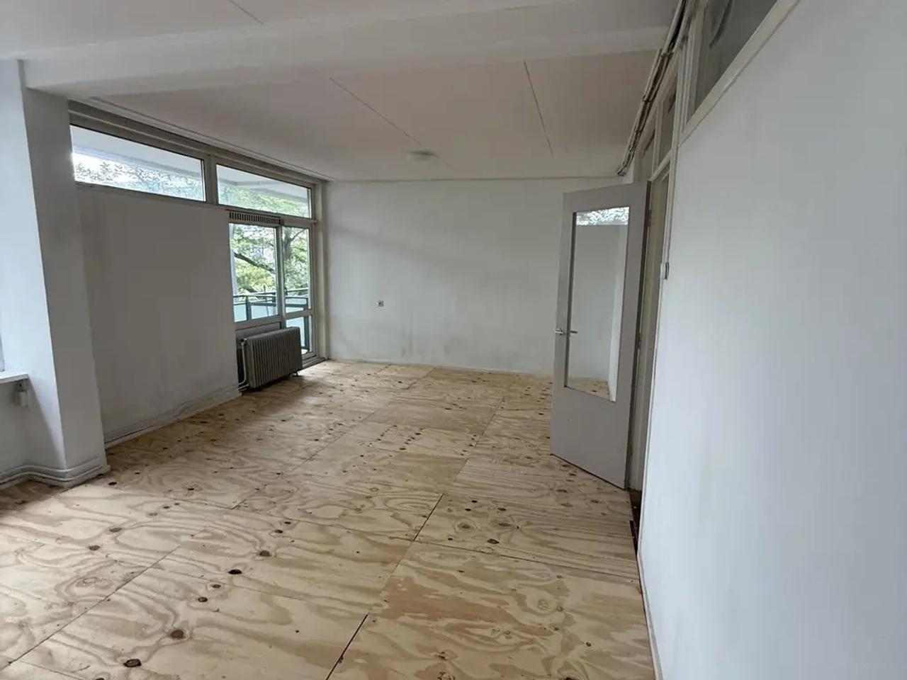 63 m² with balcony at Zuidplein - Image 27