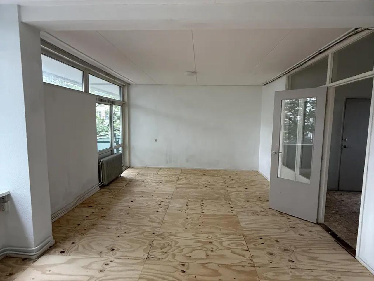 63 m² with balcony at Zuidplein - Image 28