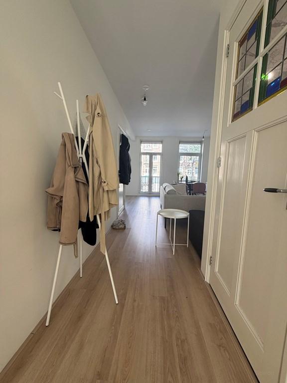 Sunny Balcony & 2 Bedrooms in Oud-West - Image 7