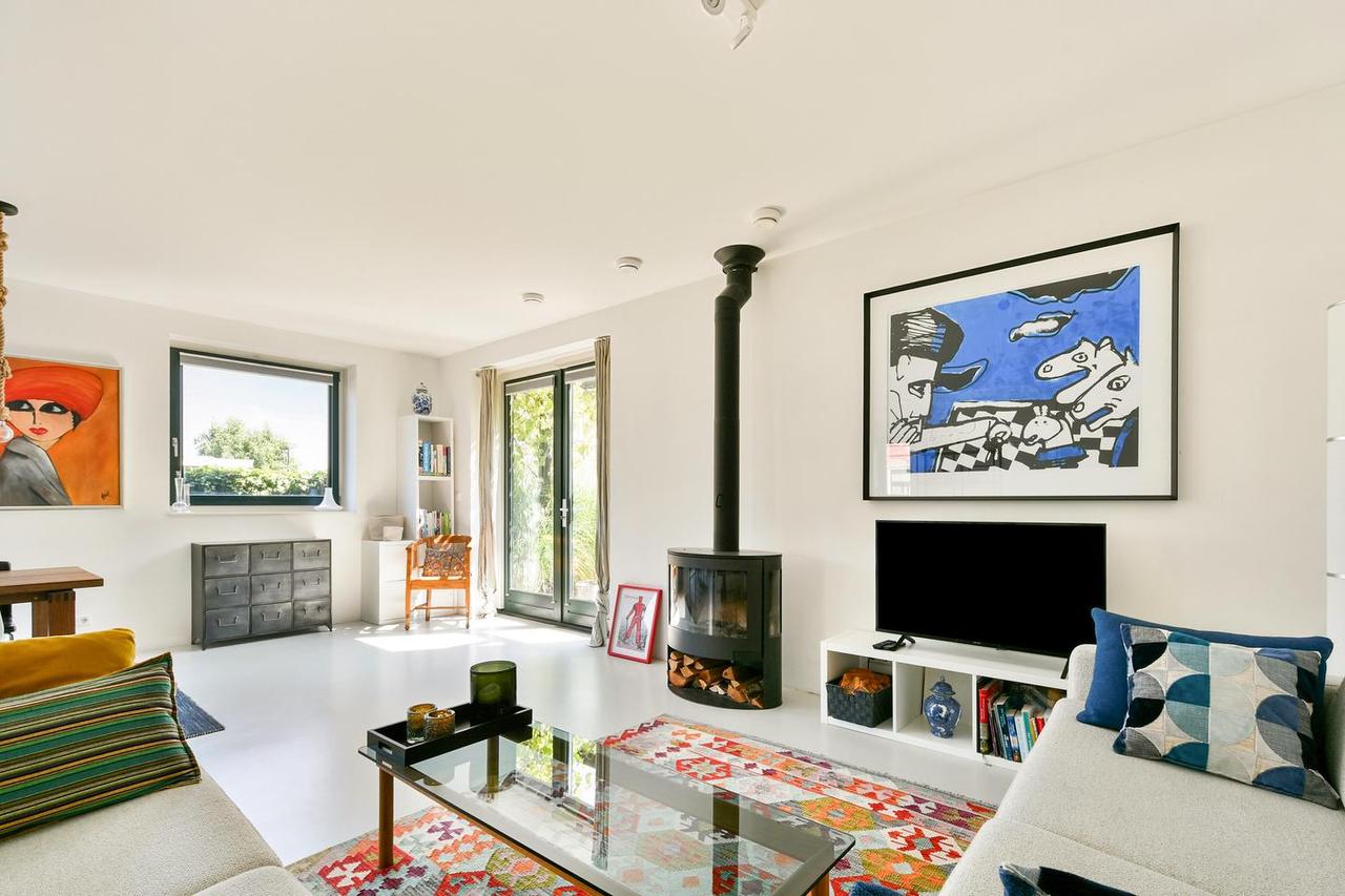 156 m² home near Amsterdam - Image 4