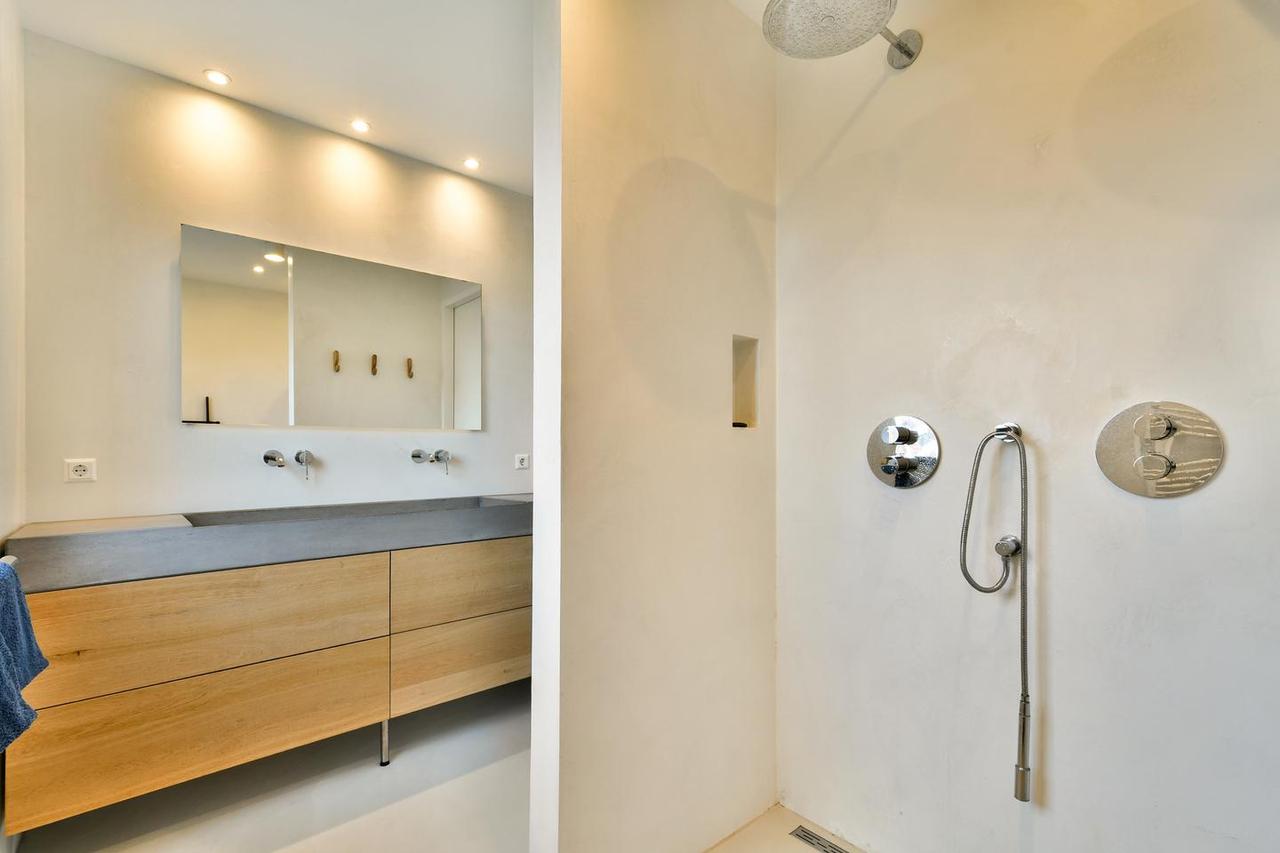 156 m² home near Amsterdam - Image 19