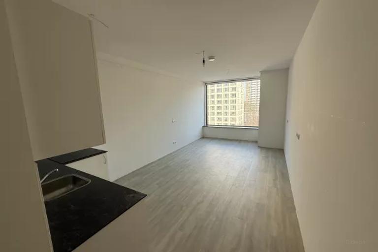 Compact 28 m² studio in Nieuw-West - Image 2