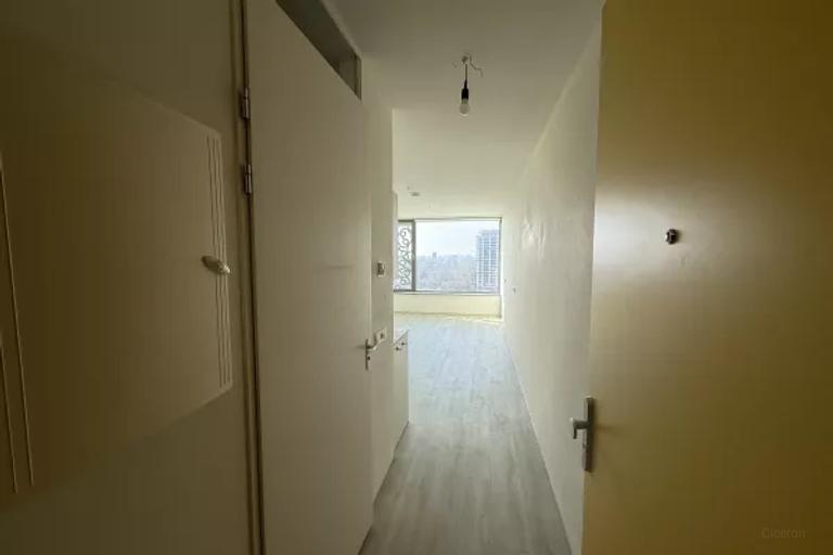 28 m² Studio in Overtoomse Veld - Image 9