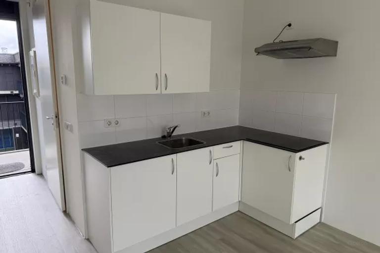 28 m² Studio in Overtoomse Veld - Image 12