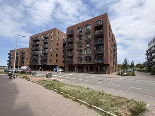 100 m² with balcony in Cruquius Docks