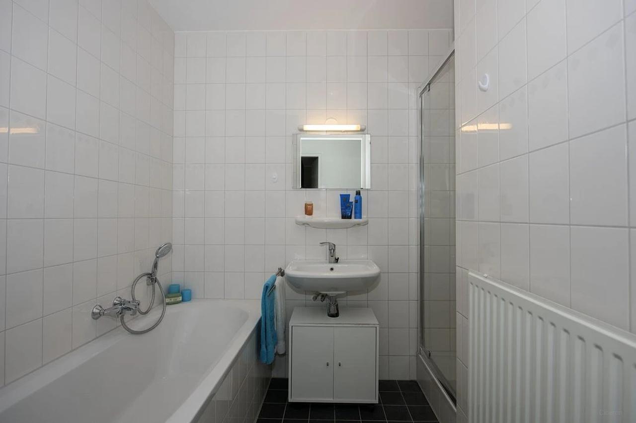 Energiezuinige woning met zonnige tuin - Afbeelding 11