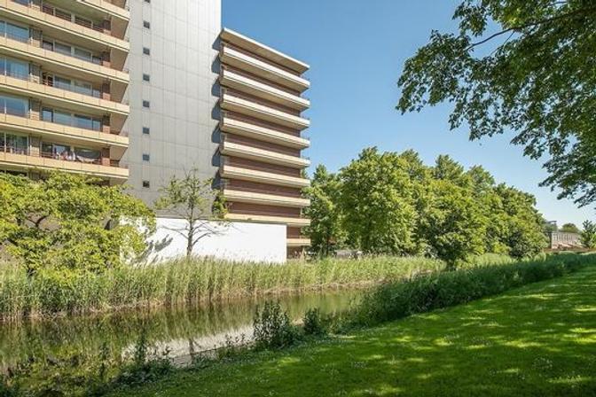94 m² four-room apartment in Delft - Image 4