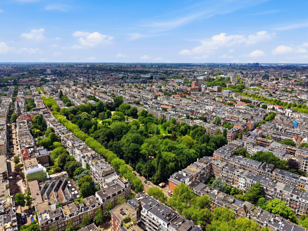 72 m² met drie slaapkamers in De Pijp - Afbeelding 2