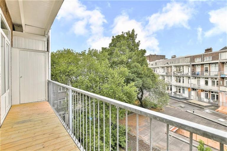 Drie slaapkamers en zonnig dakterras - Afbeelding 5