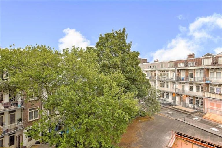 Drie slaapkamers en zonnig dakterras - Afbeelding 6