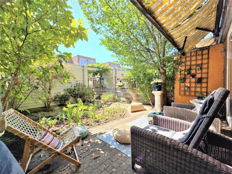 120 m² Maisonette with Sunny Garden - Image 7