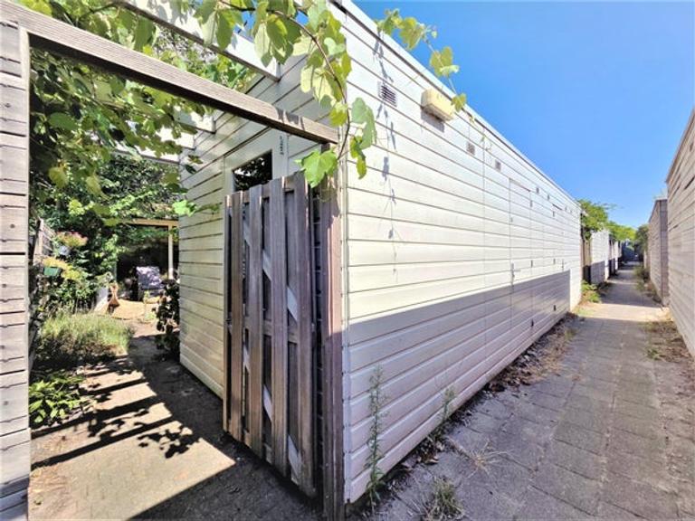 120 m² Maisonette with Sunny Garden - Image 9