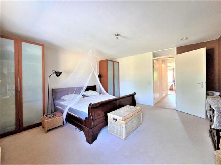 120 m² Maisonette with Sunny Garden - Image 22