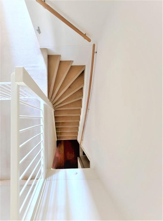 120 m² Maisonette with Sunny Garden - Image 32