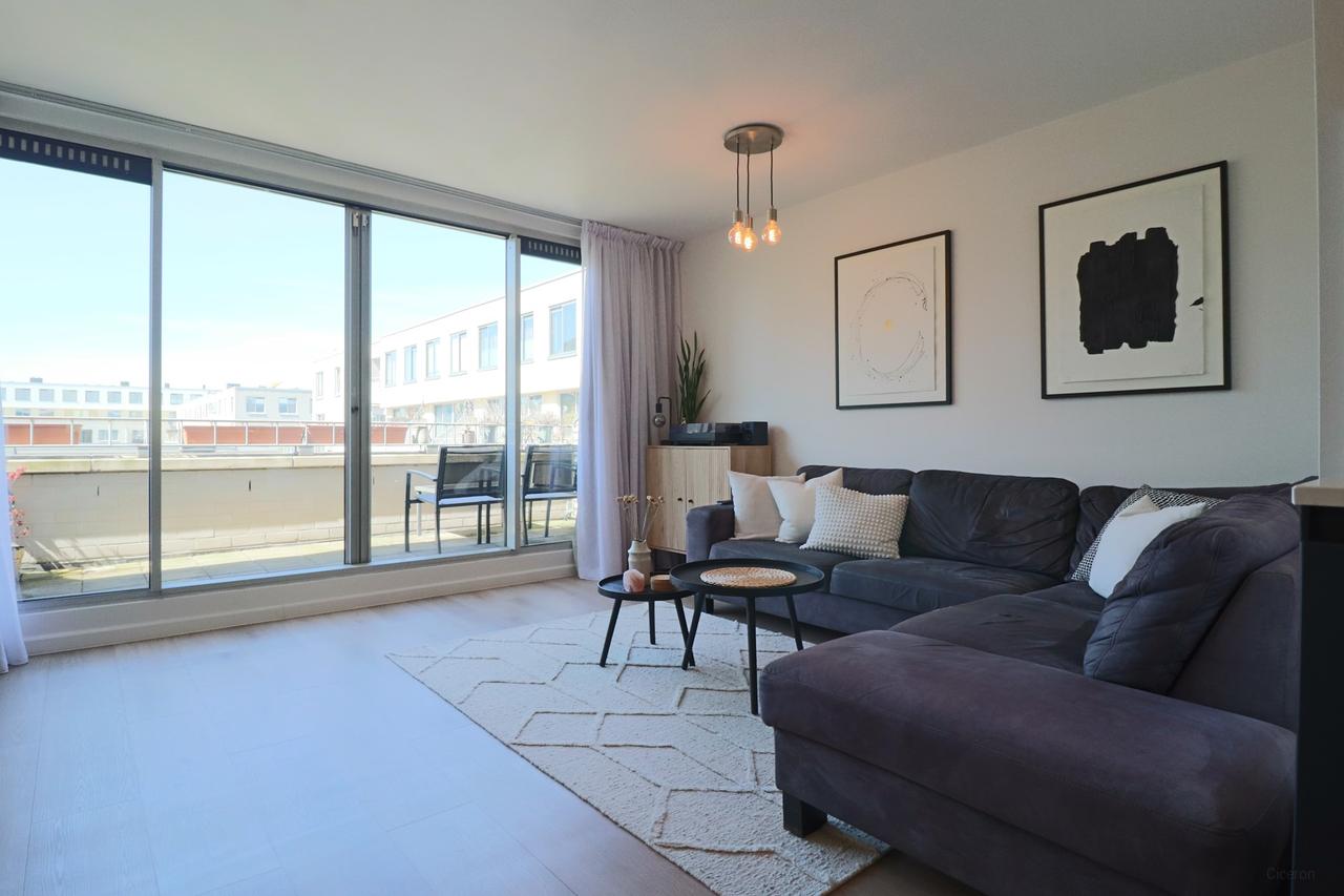 100 m² with 3 Bedrooms and Balcony - Image 14