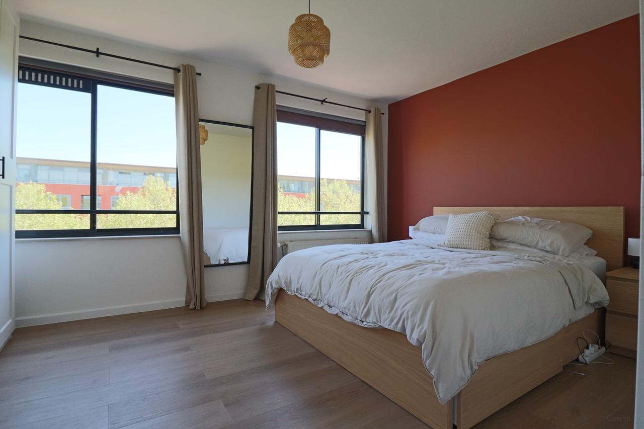 100 m² with 3 Bedrooms and Balcony - Image 22