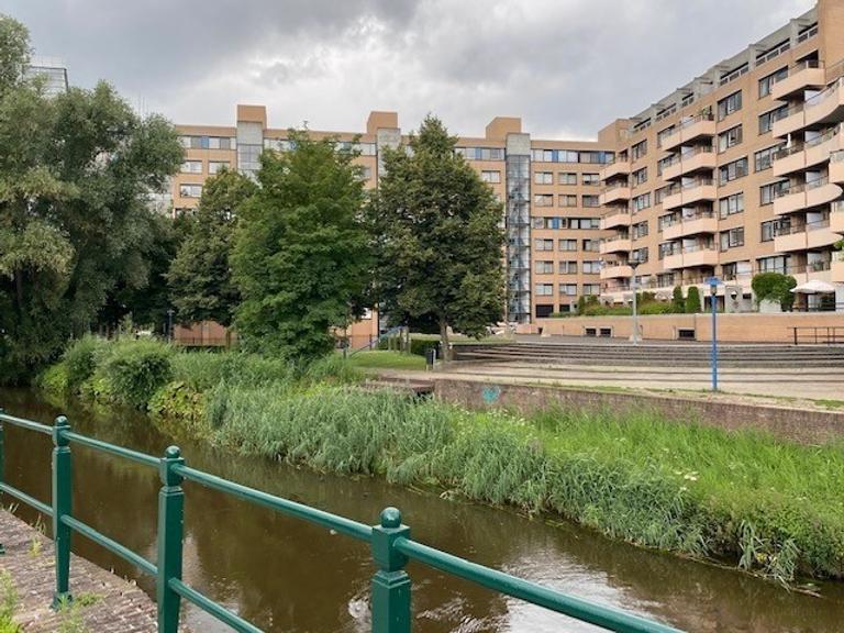 Centraal wonen met eigen parkeerplaats - Afbeelding 2