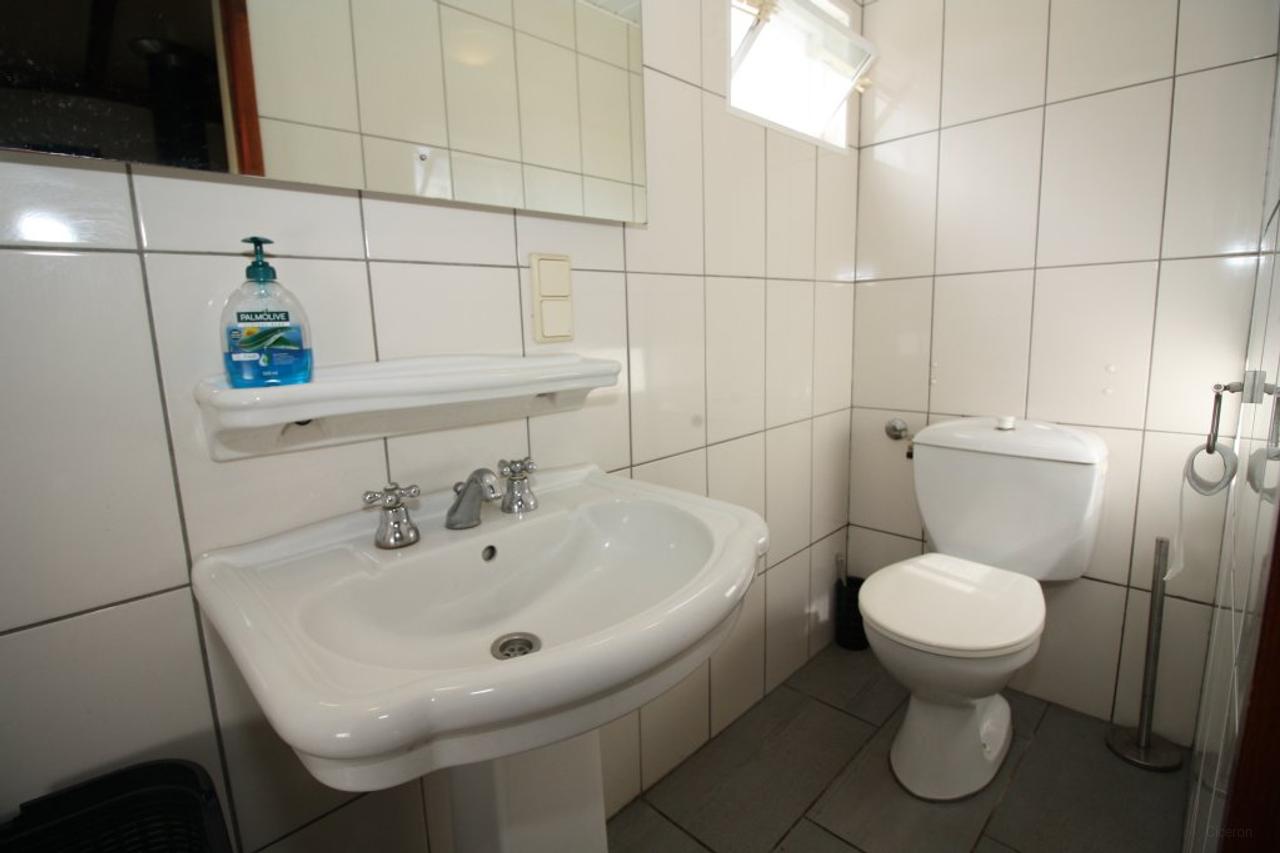 Gemeubileerd chalet met 4 slaapkamers - Afbeelding 17
