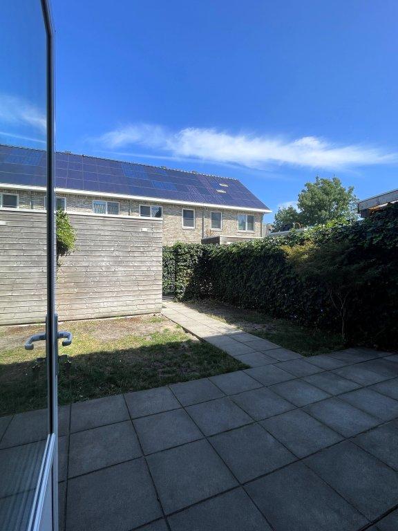 A+++ gezinswoning met 22 zonnepanelen in Gouda - Afbeelding 8