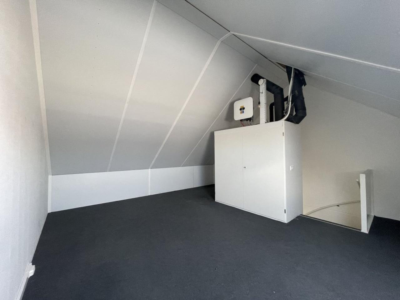 A+++ gezinswoning met 22 zonnepanelen in Gouda - Afbeelding 17