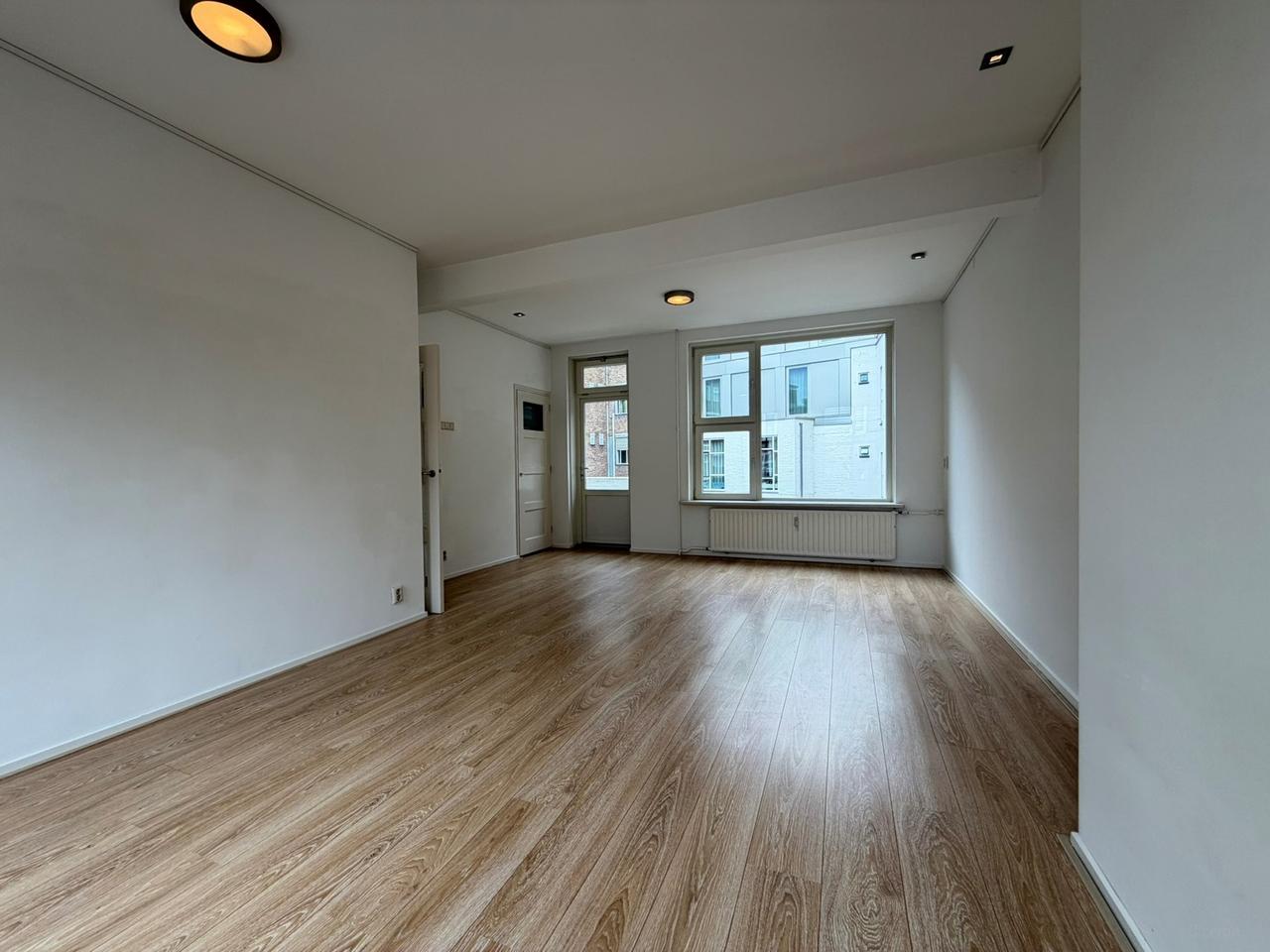 Centraal wonen met balkon en werkkamer - Afbeelding 7