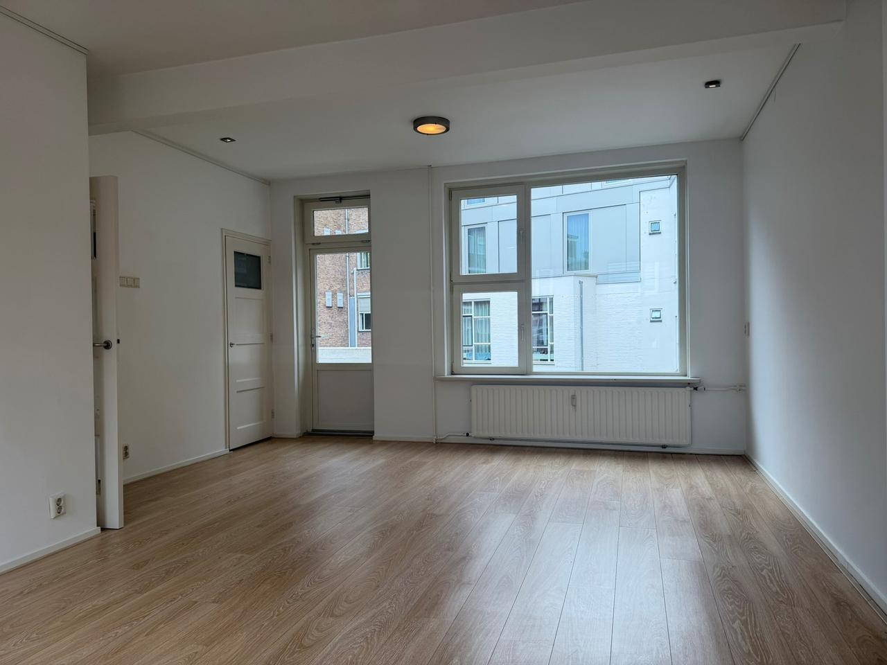 Centraal wonen met balkon en werkkamer - Afbeelding 8