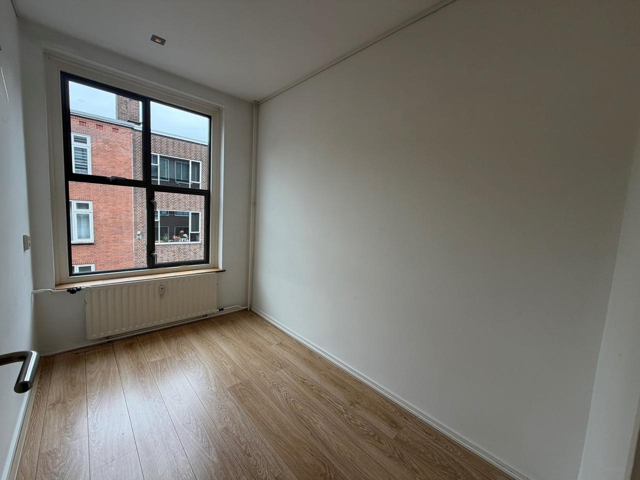 Centraal wonen met balkon en werkkamer - Afbeelding 24