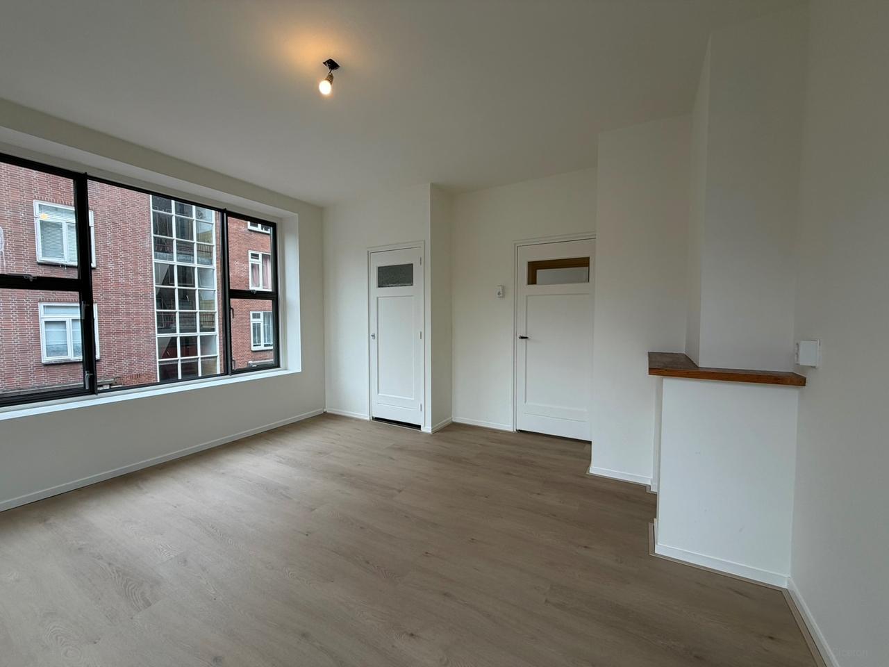 Centraal wonen met balkon en werkkamer - Afbeelding 3