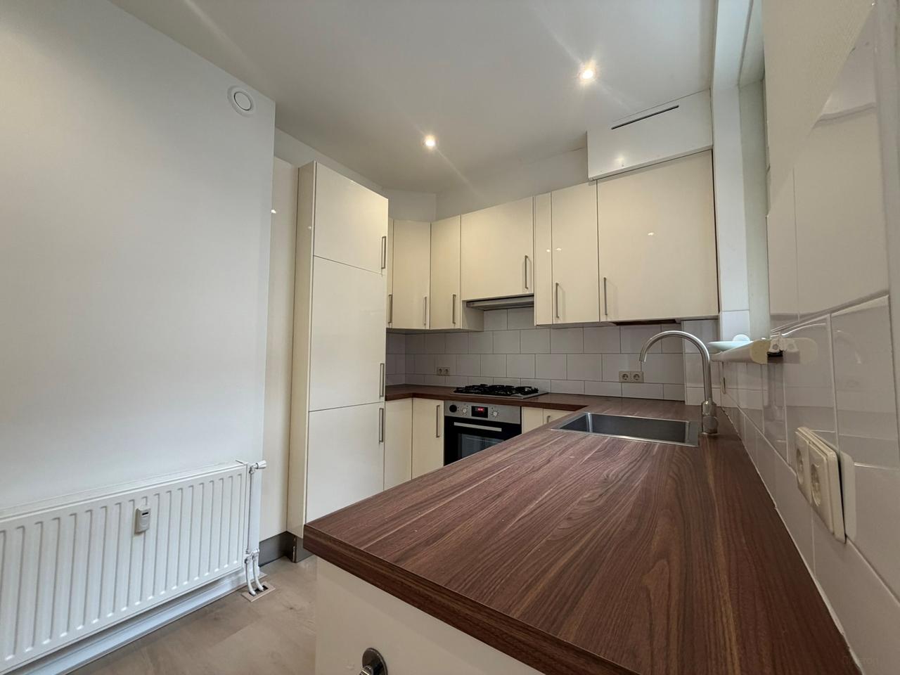 Centraal wonen met balkon en werkkamer - Afbeelding 9