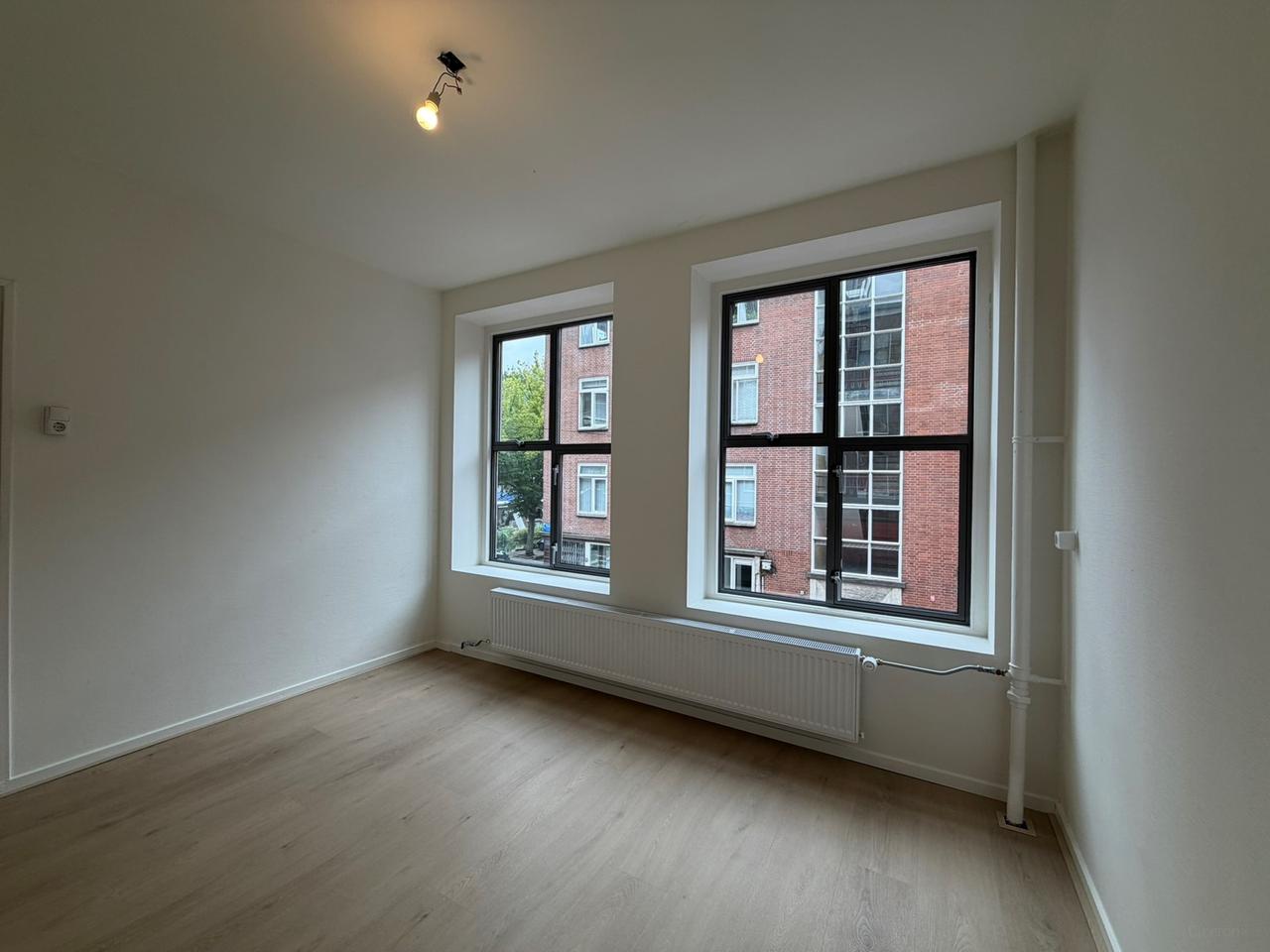 Centraal wonen met balkon en werkkamer - Afbeelding 17