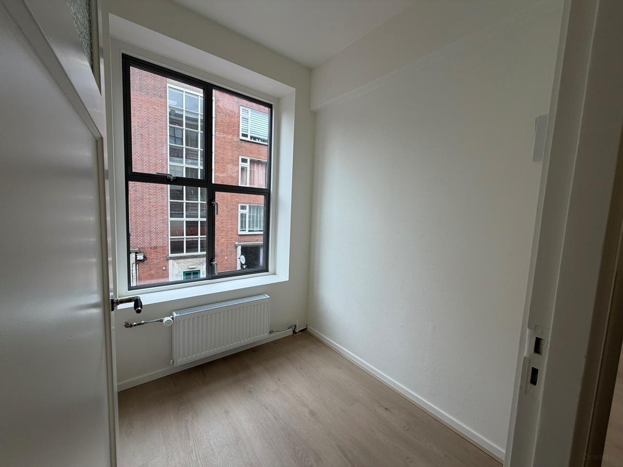 Centraal wonen met balkon en werkkamer - Afbeelding 20