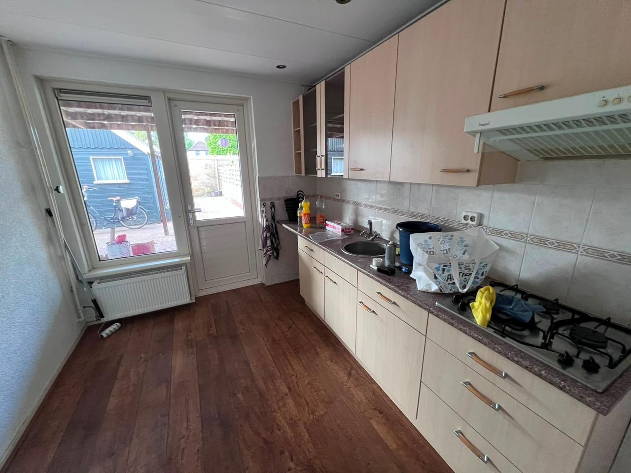 Three bedrooms, garden and attic in Finsterwolde - Image 6