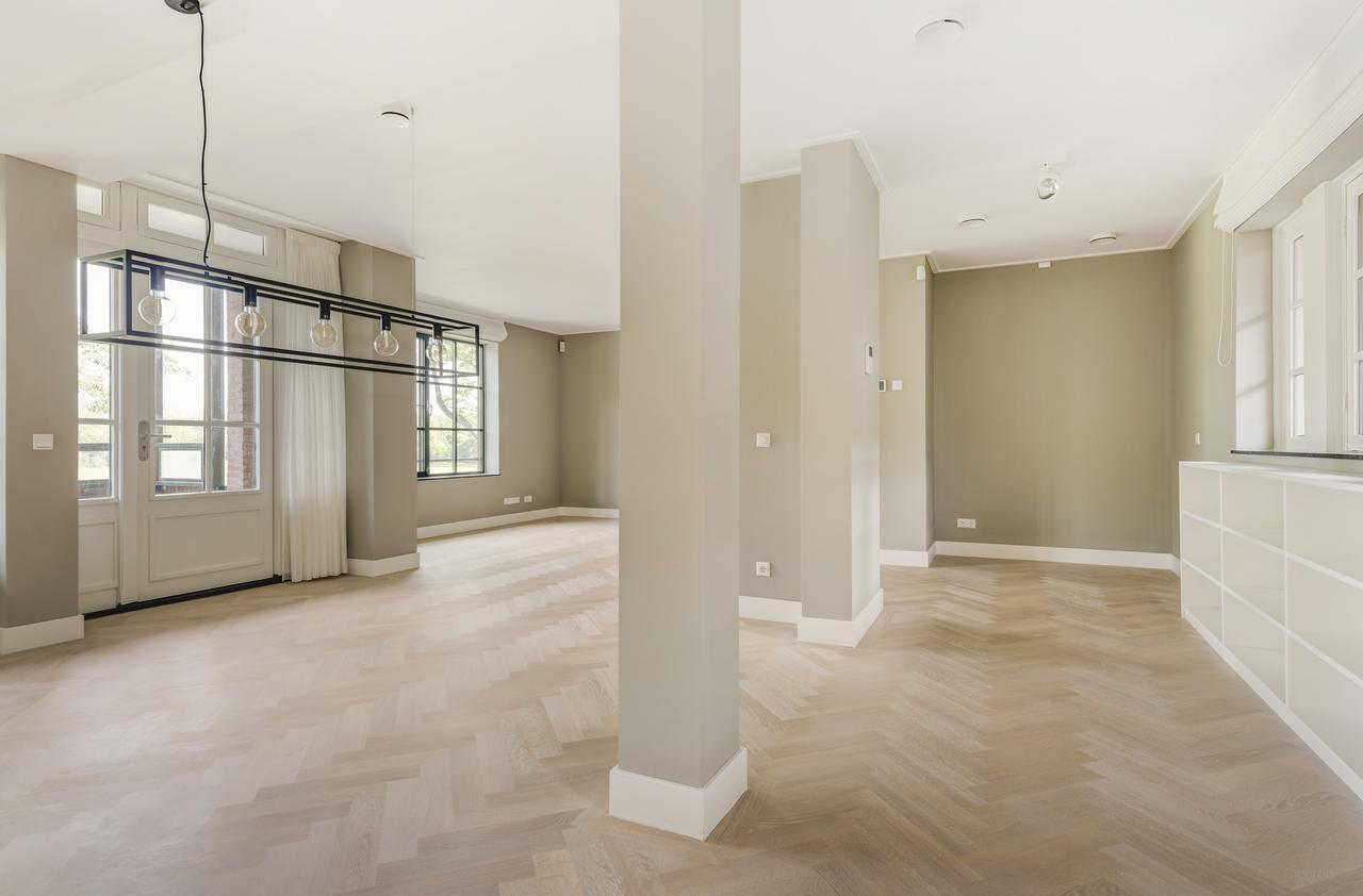171 m² of living space with three balconies in Wassenaar - Image 7