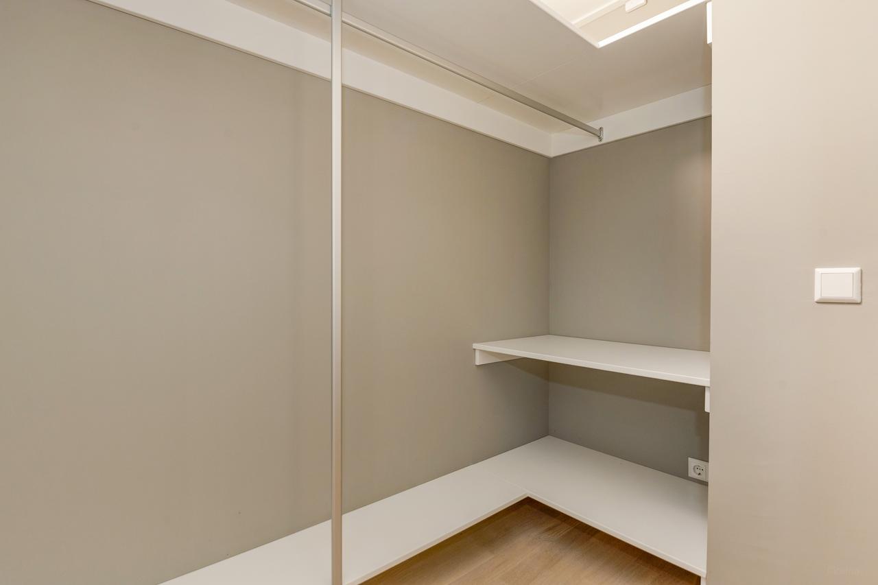 171 m² of living space with three balconies in Wassenaar - Image 25