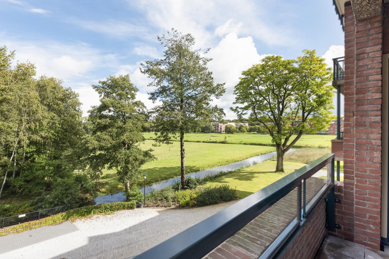 171 m² of living space with three balconies in Wassenaar - Image 35