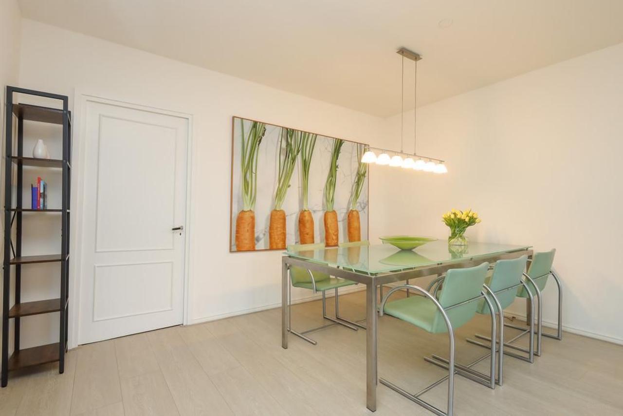 Renting on Jacob van Lennepkade - Image 5
