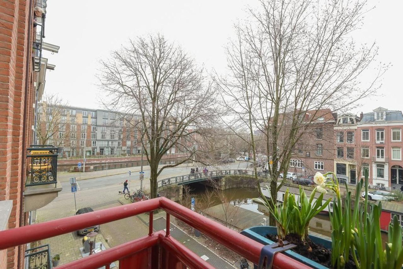 Renting on Jacob van Lennepkade - Image 8