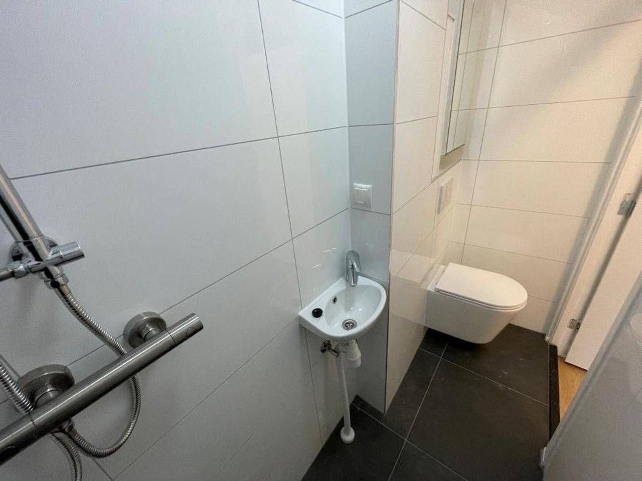 Two-Bedroom Student Apartment - Image 1