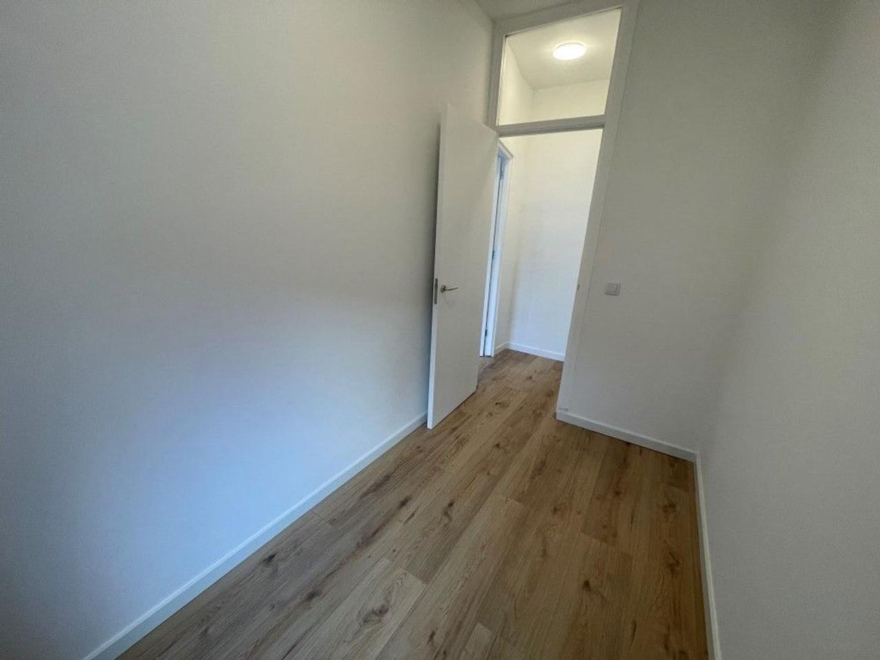 Two-Bedroom Student Apartment - Image 6