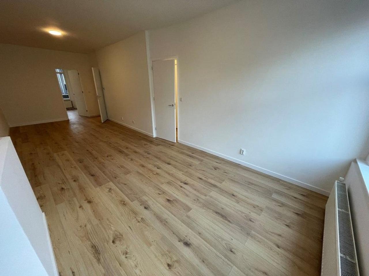 Two-Bedroom Student Apartment - Image 7