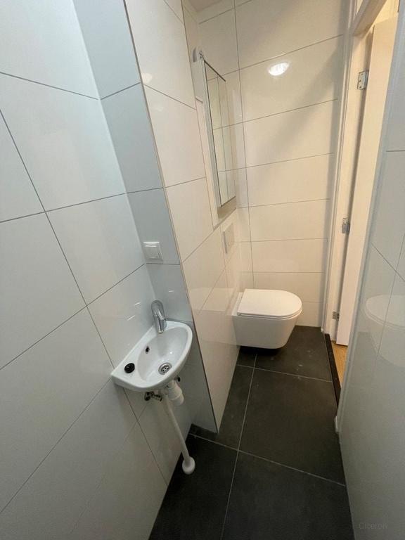 Two-Bedroom Student Apartment - Image 12