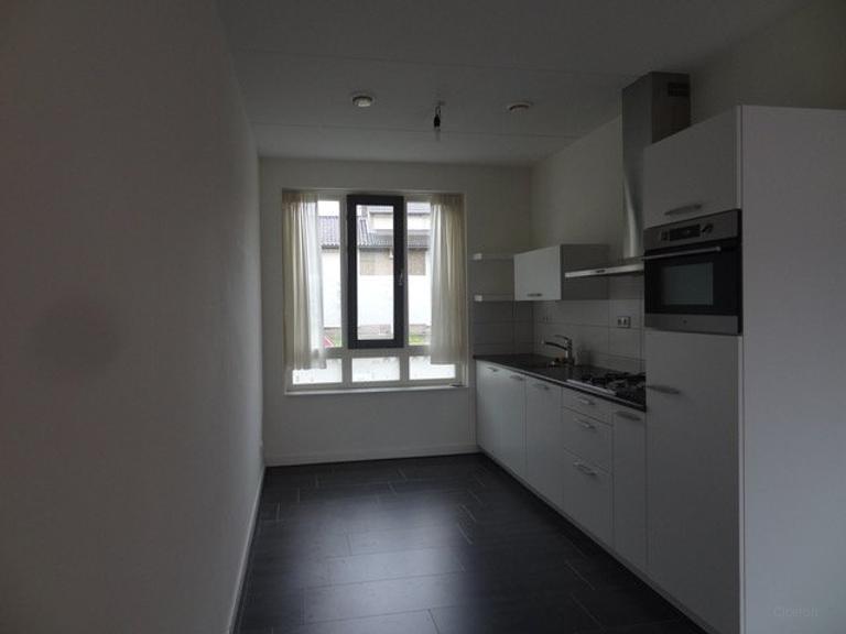 118 m² woonruimte met tuin in Geldrop - Afbeelding 2